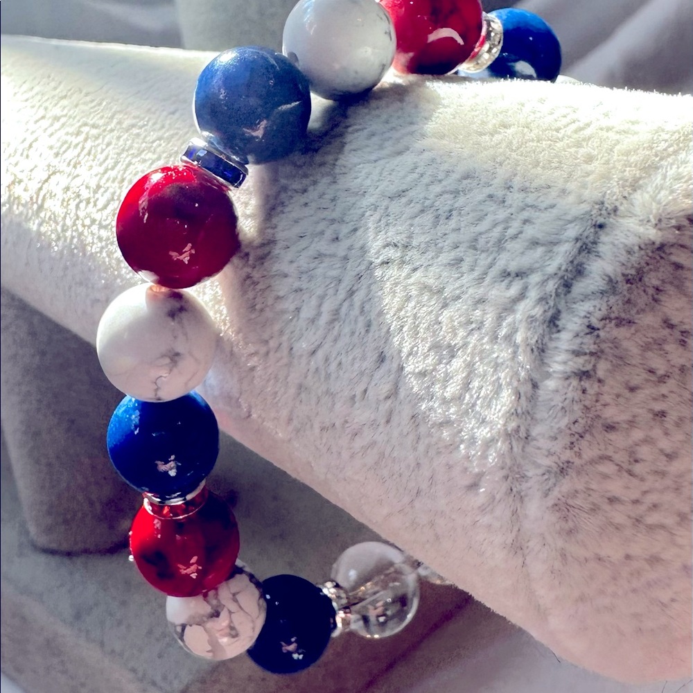 Red, white and blue stretch bracelet
